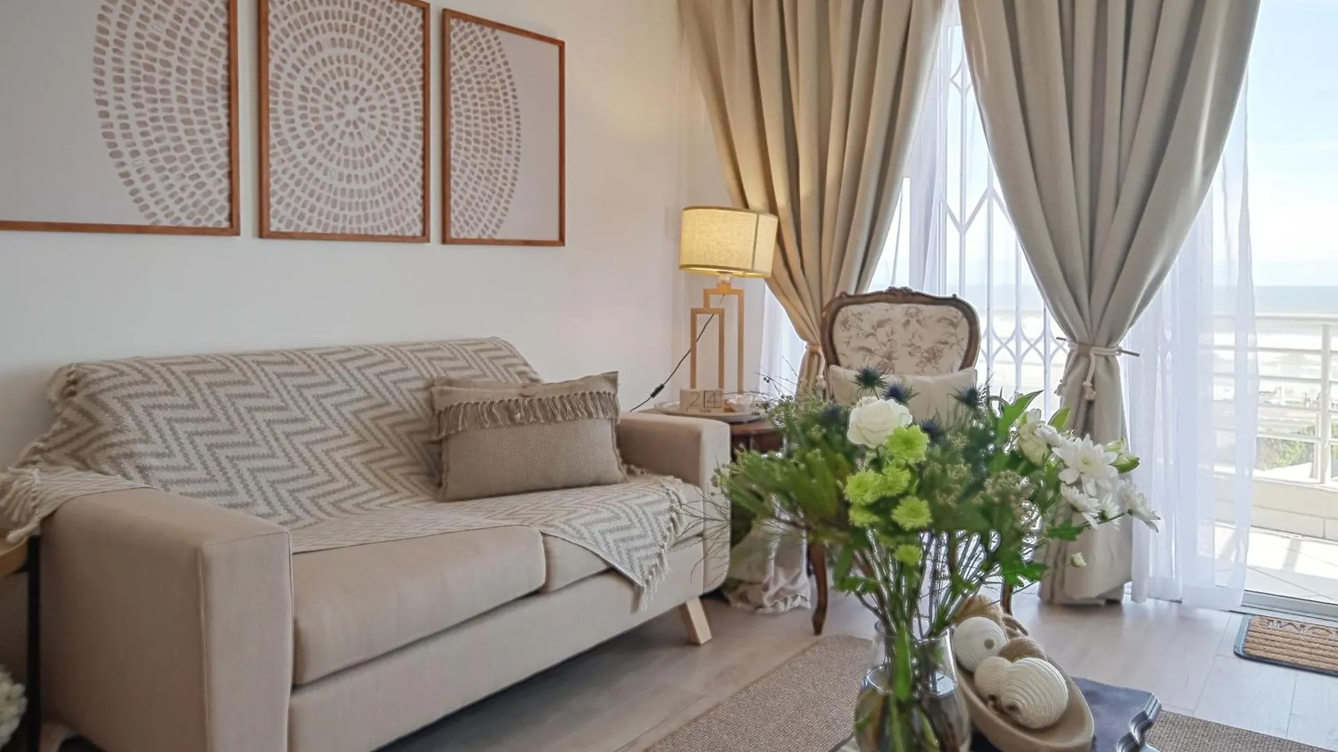 Unwind At The Bay - Bloubergstrand Beachfront Cape Town Daire
